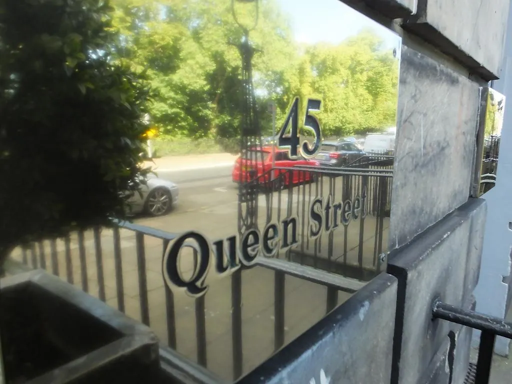 Queens Guest House Edinburgh