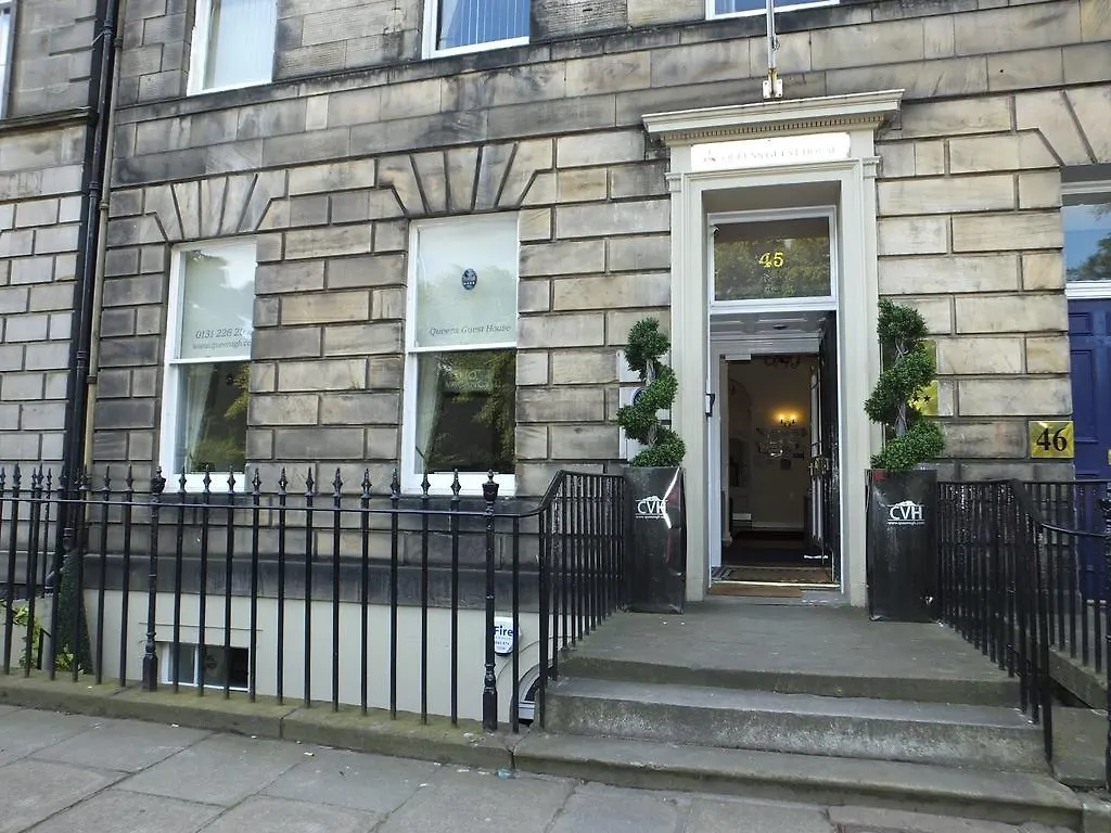 Queens Guest House Edinburgh 4*,